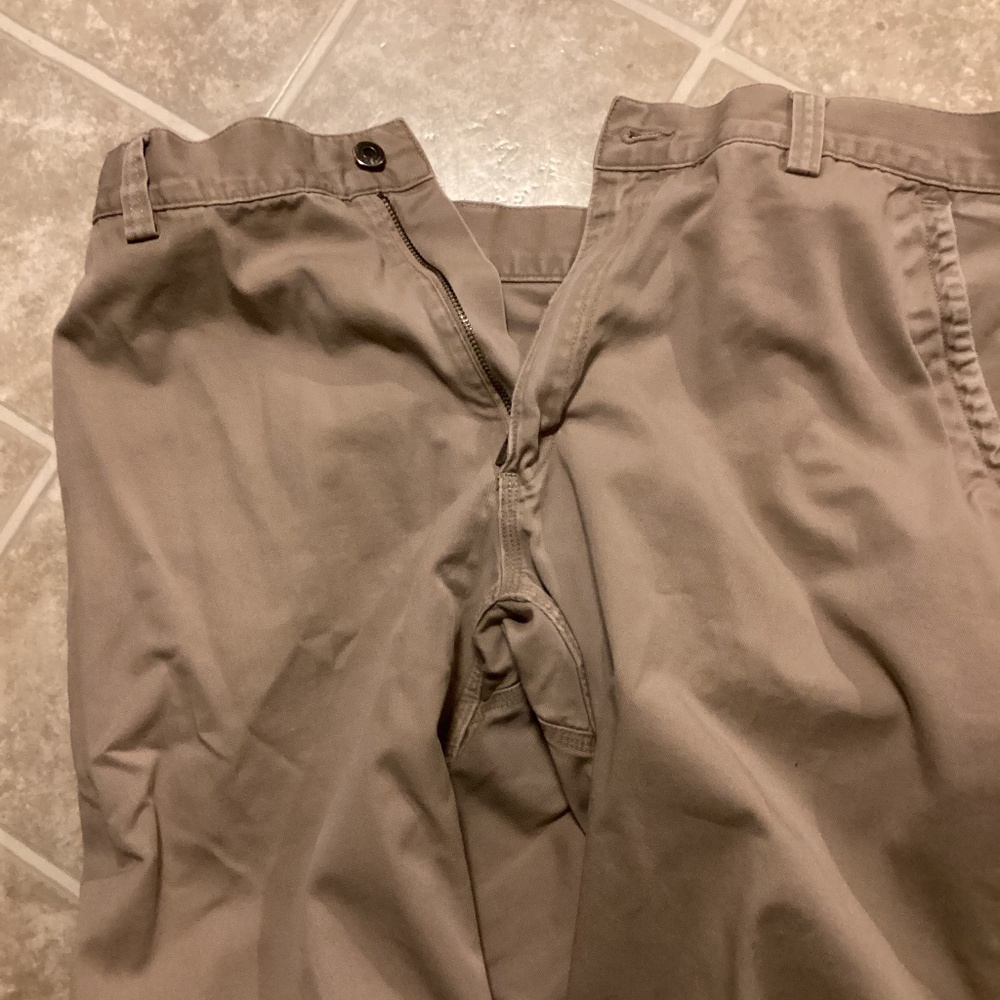 ~ Mens's Khaki Cargo Pants ~